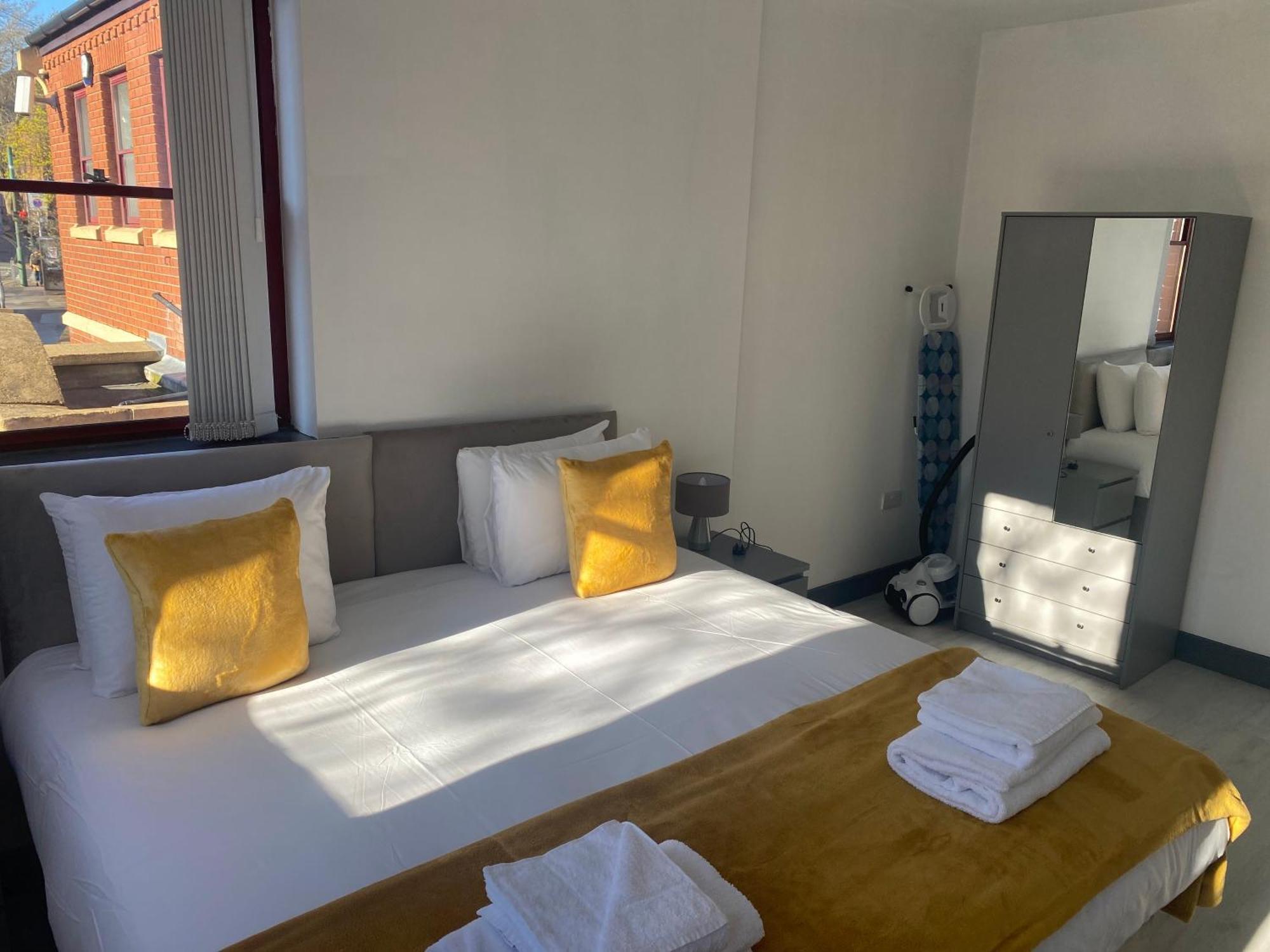 Nottingham City Centre Short Stay Apartments With Parking Екстериор снимка